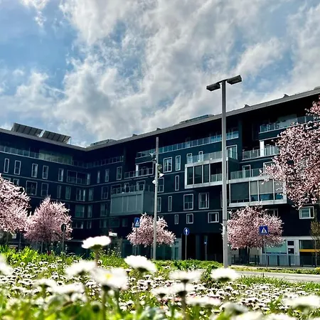 Open Space, E Luminoso, In Classe A * Parma